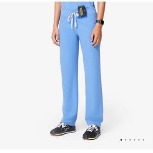 figs livingston basic scrubs pants XS tall ceil blue